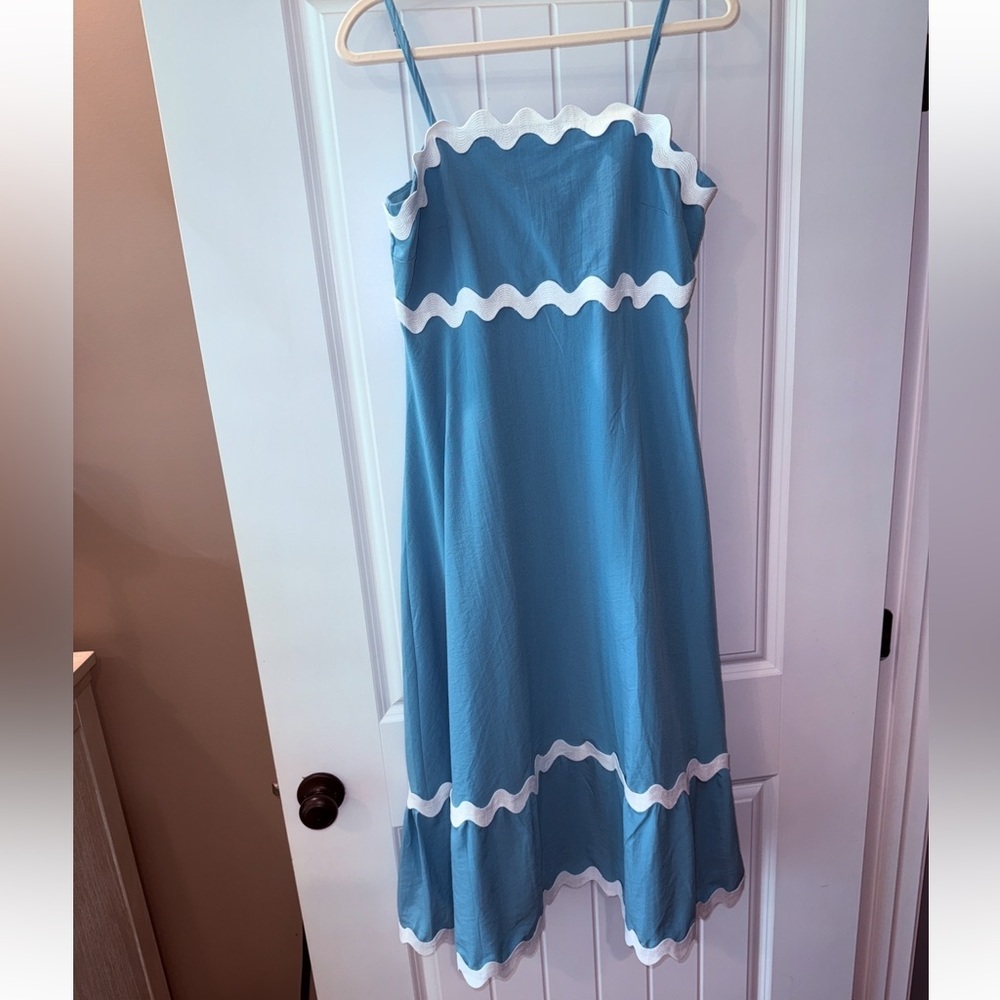 Women’s KIRUNDO blue and white Ric rac midi dress- Size medium - Picture 3 of 9
